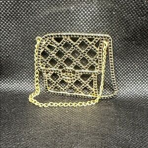 ✅ PRICE IS FIRM ✅ Elegant Fashion Gold Chain Women Brooch